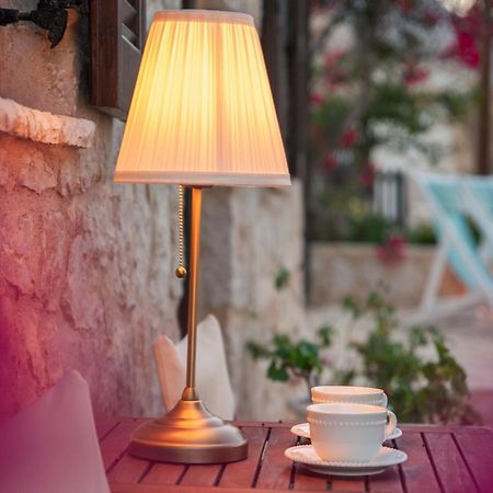 Villa Ftenagia Chalki Town Bagian luar foto
